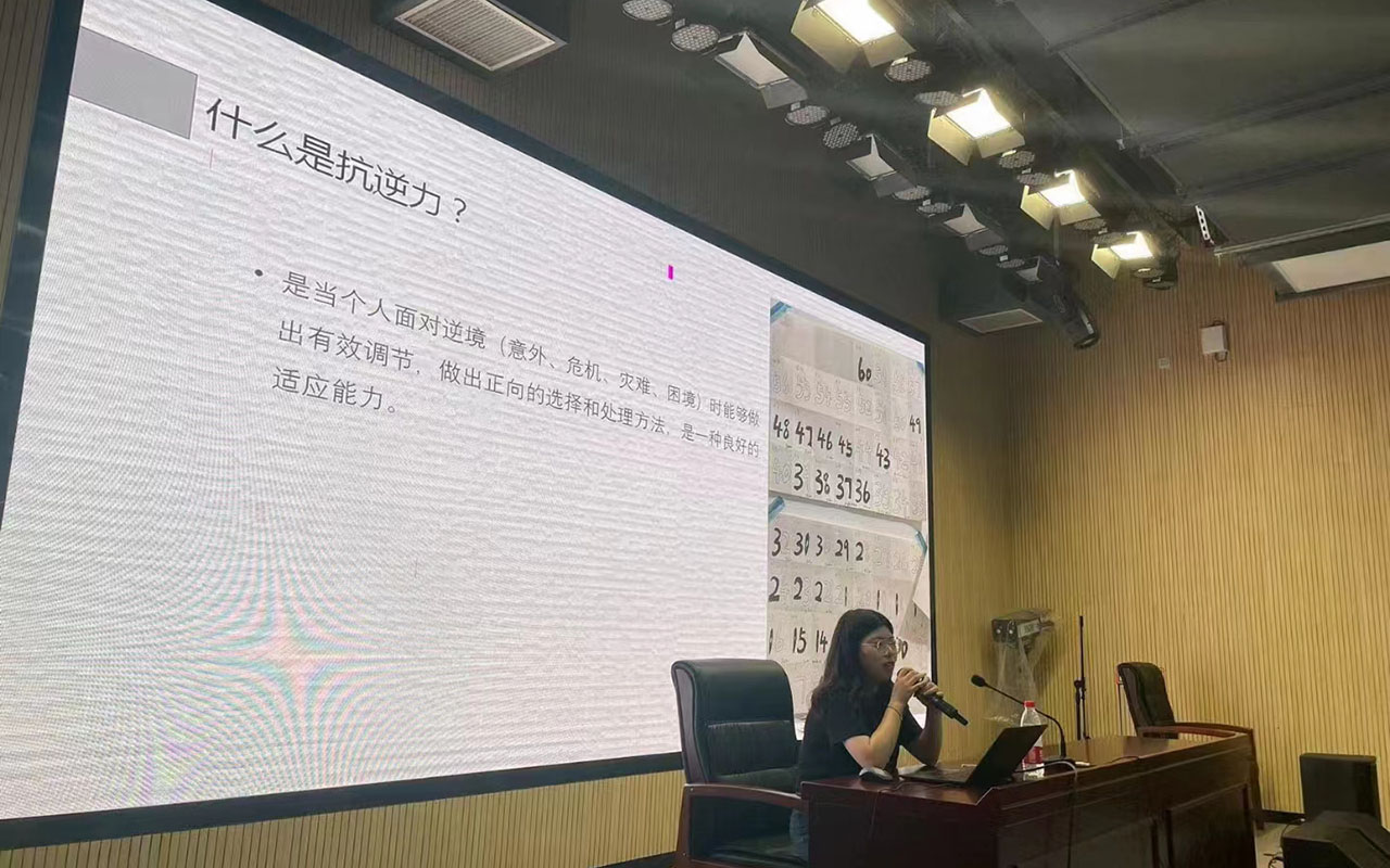 侯马董玉娣中学